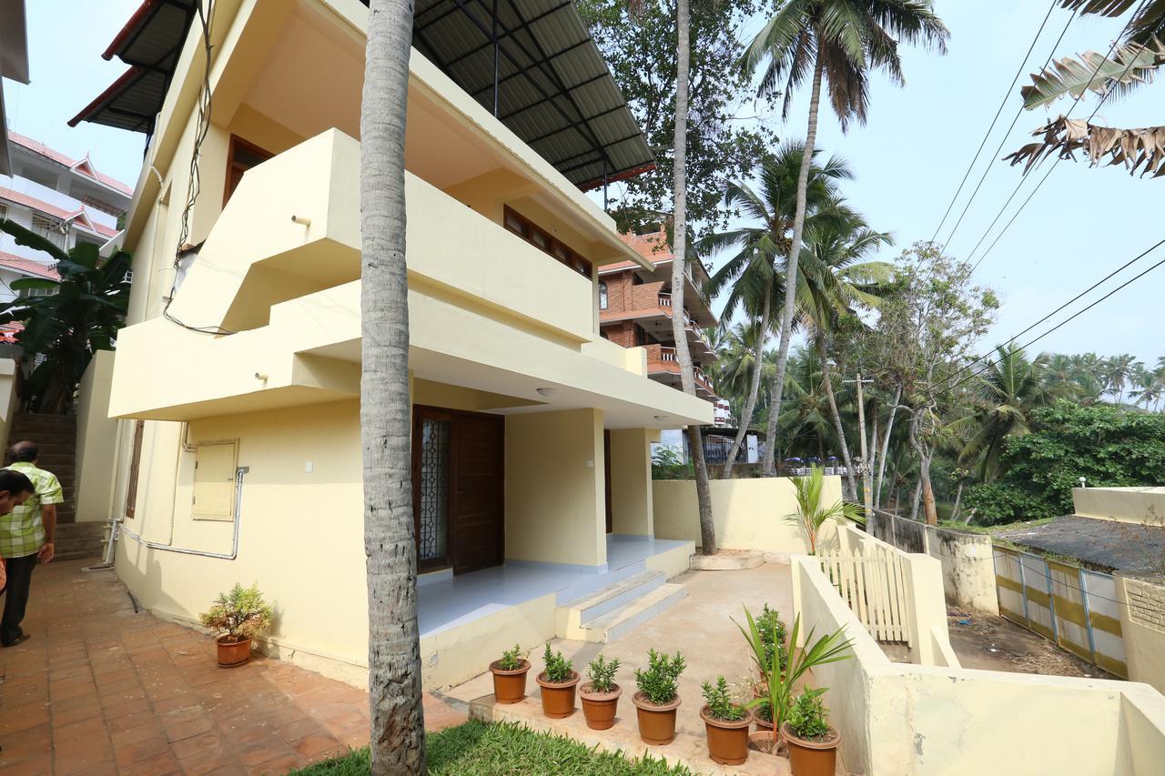 Abad Serviced Villas Kovalam Exterior foto
